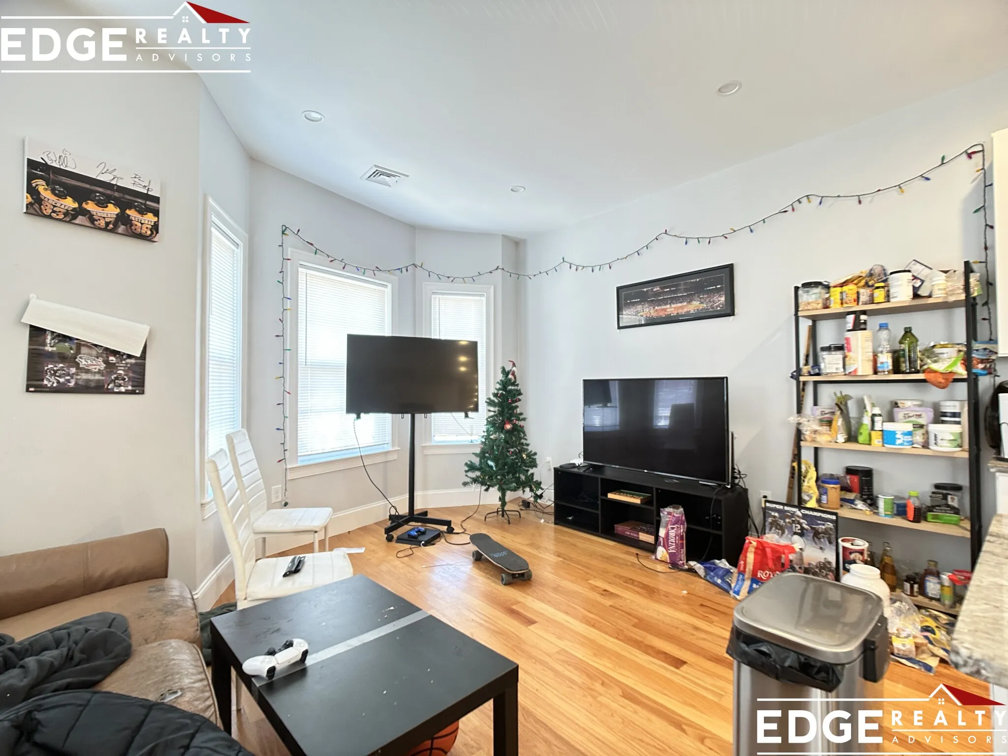 8 Islington St, Allston