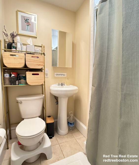 3 Glenley Ter, Brighton