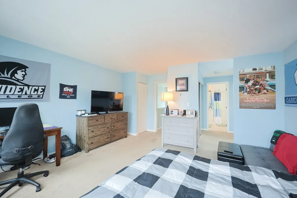 205 West Sixth St, South Boston