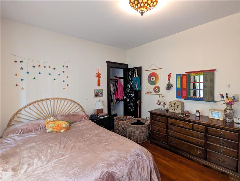 69 Prichard Ave, Powder House Square