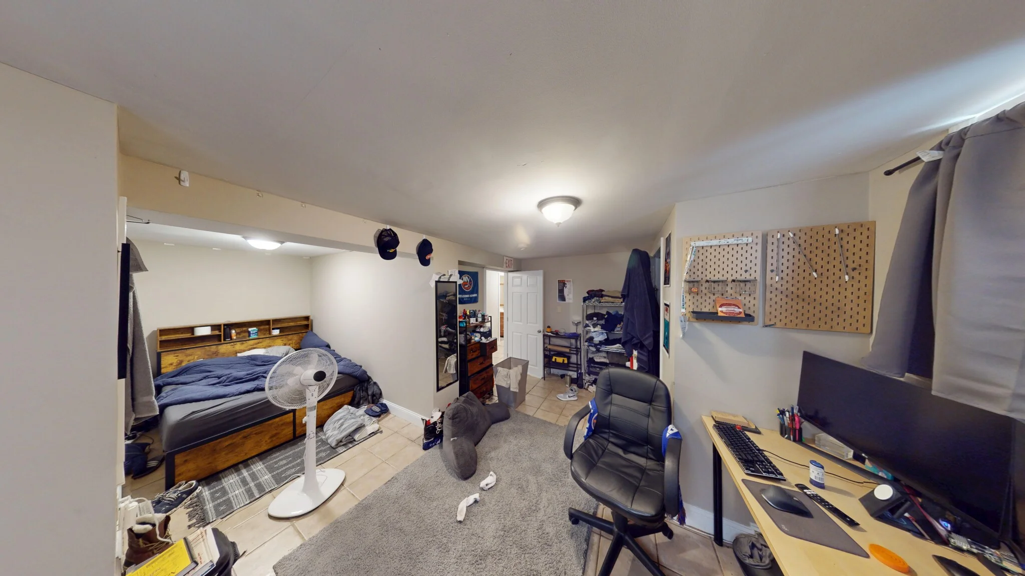 8 Sunset St, Mission Hill