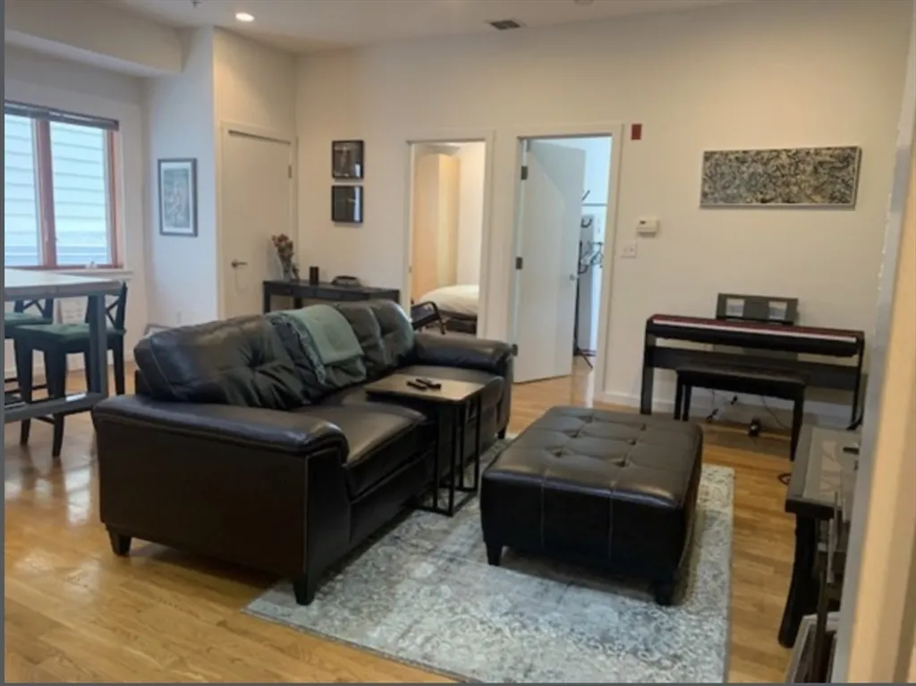 2 Beech St, North Cambridge