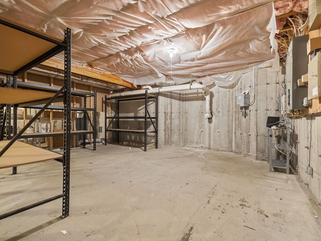 93 Goulding St W, Sherborn