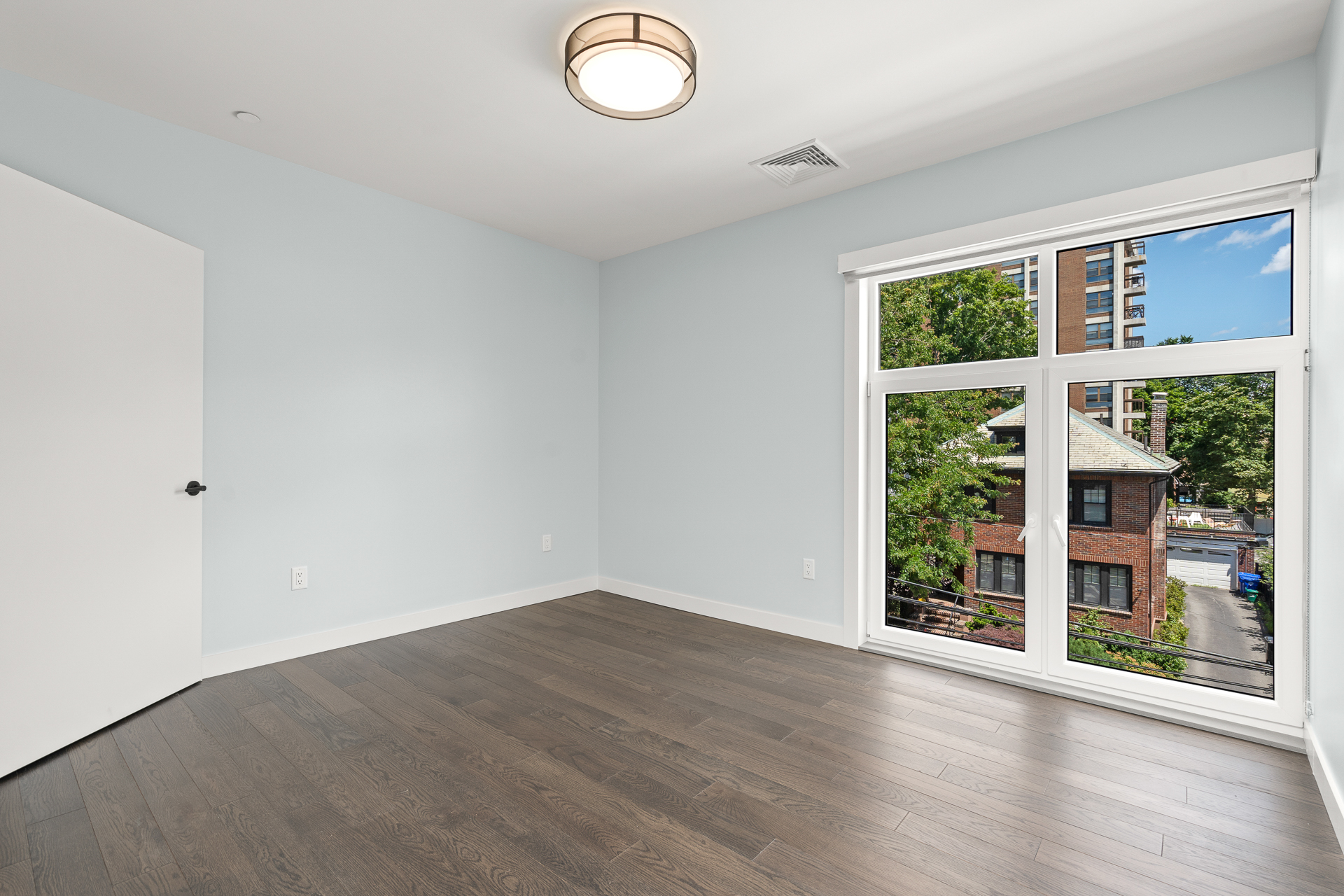 1 bed, 2 bath apartment for rent at 54 Auburn St Unit 300, Coolidge Corner — photo 17 of 21