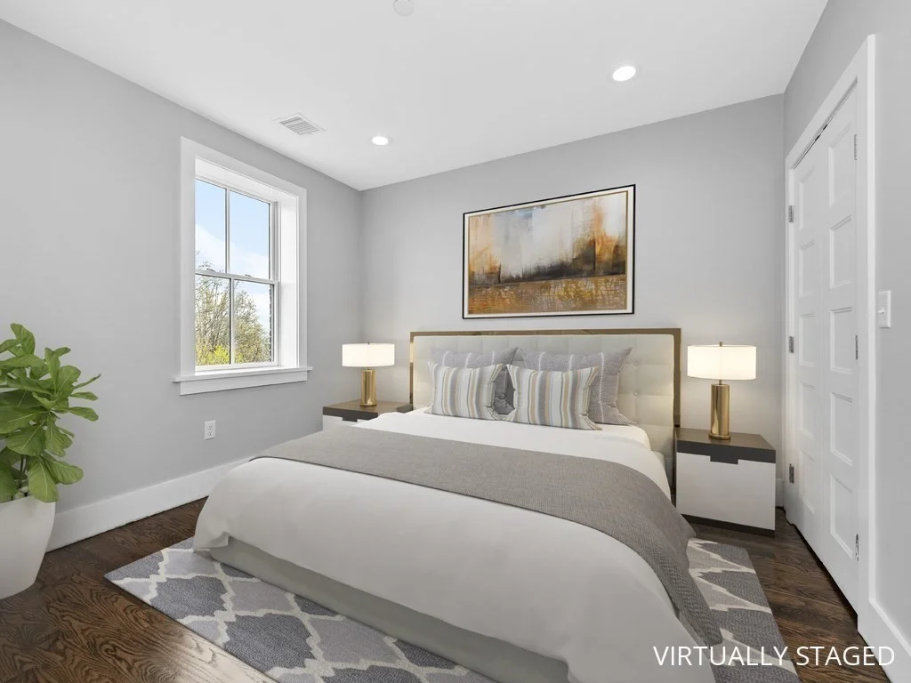 8 Monument Sq, Charlestown