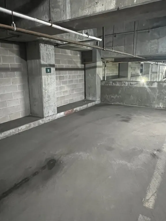 15 North Beacon St, Allston