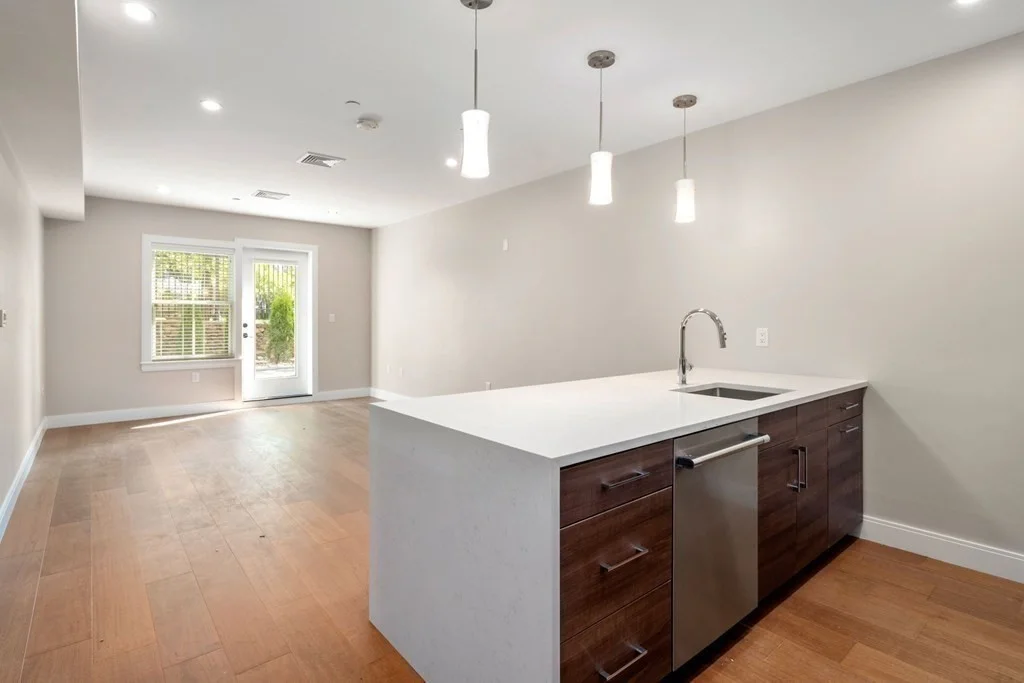 425 Lagrange St, West Roxbury