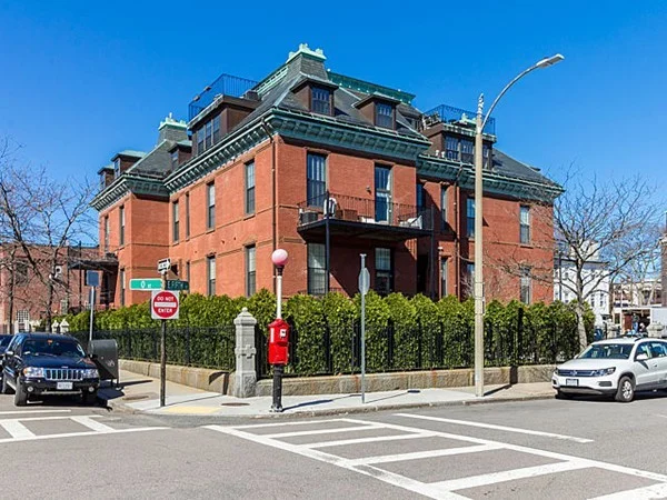110 O St, South Boston