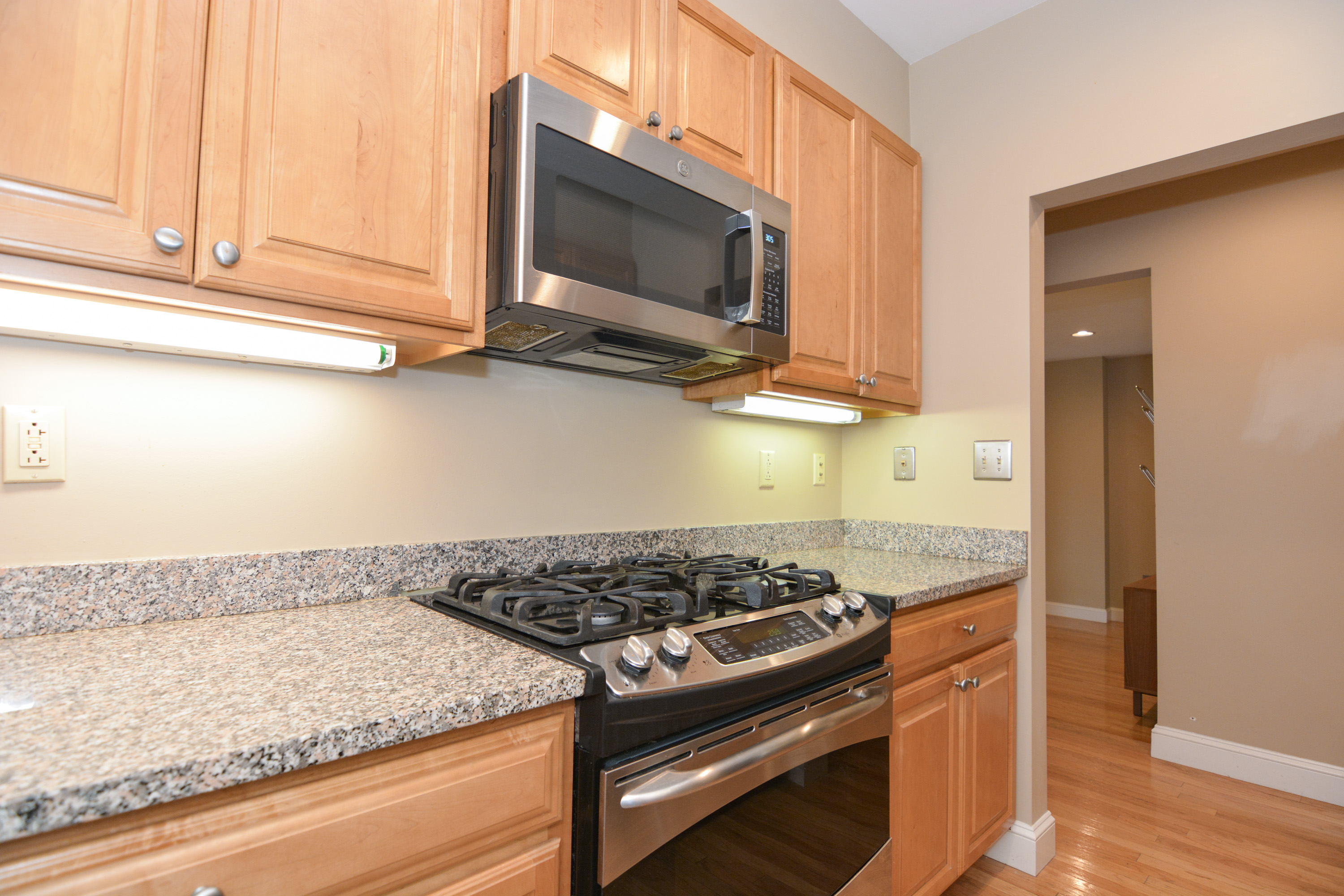 1723 Washington St, South End