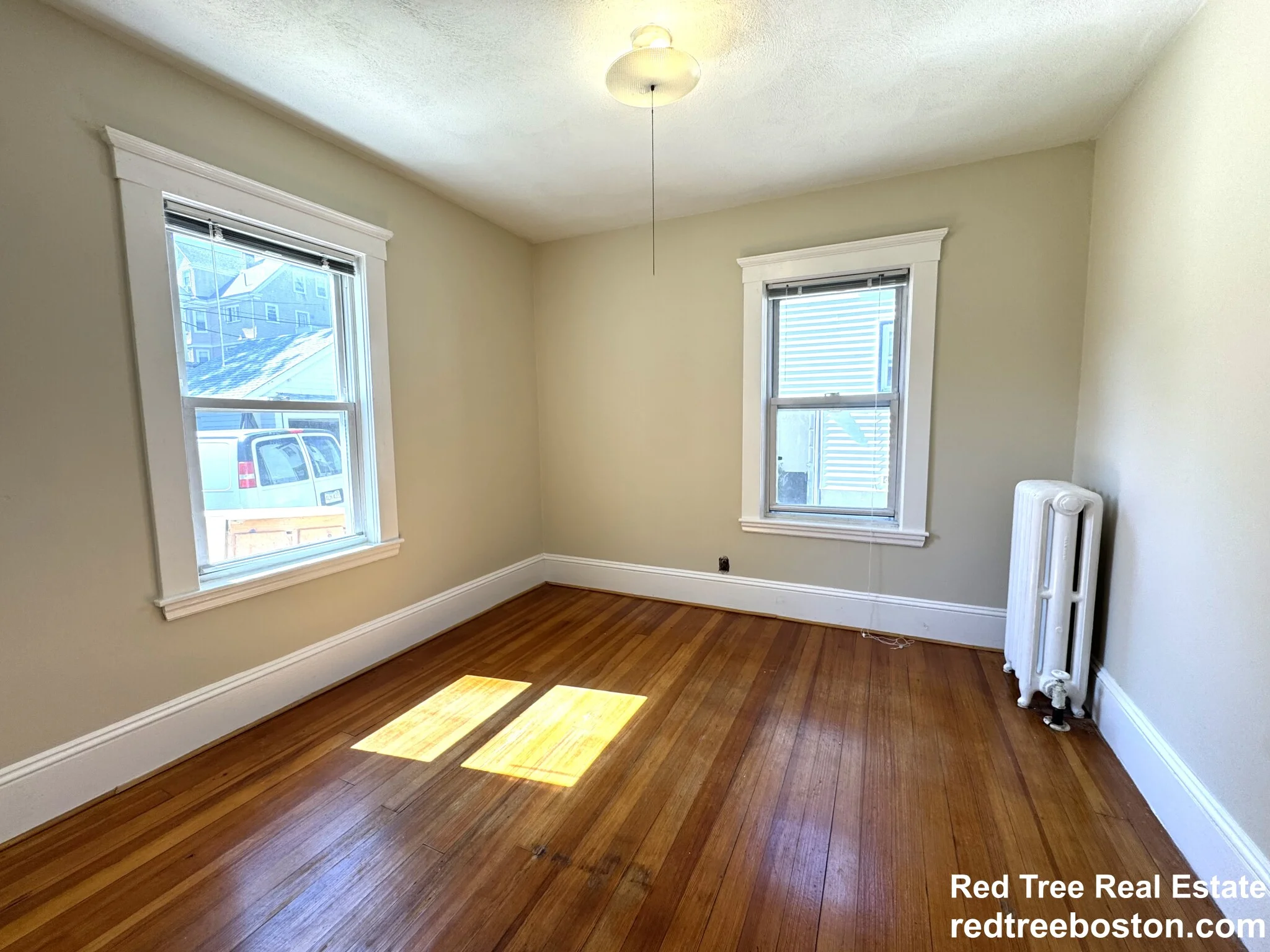 20 Hunnewell Ave, Brighton