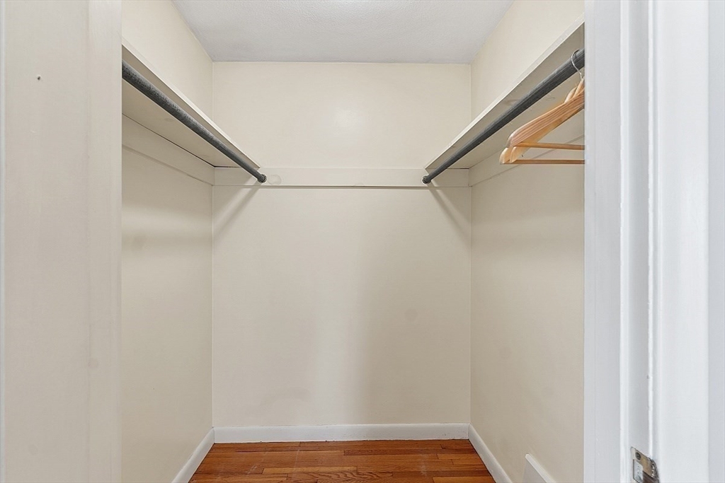 39 Decatur St, East Gloucester