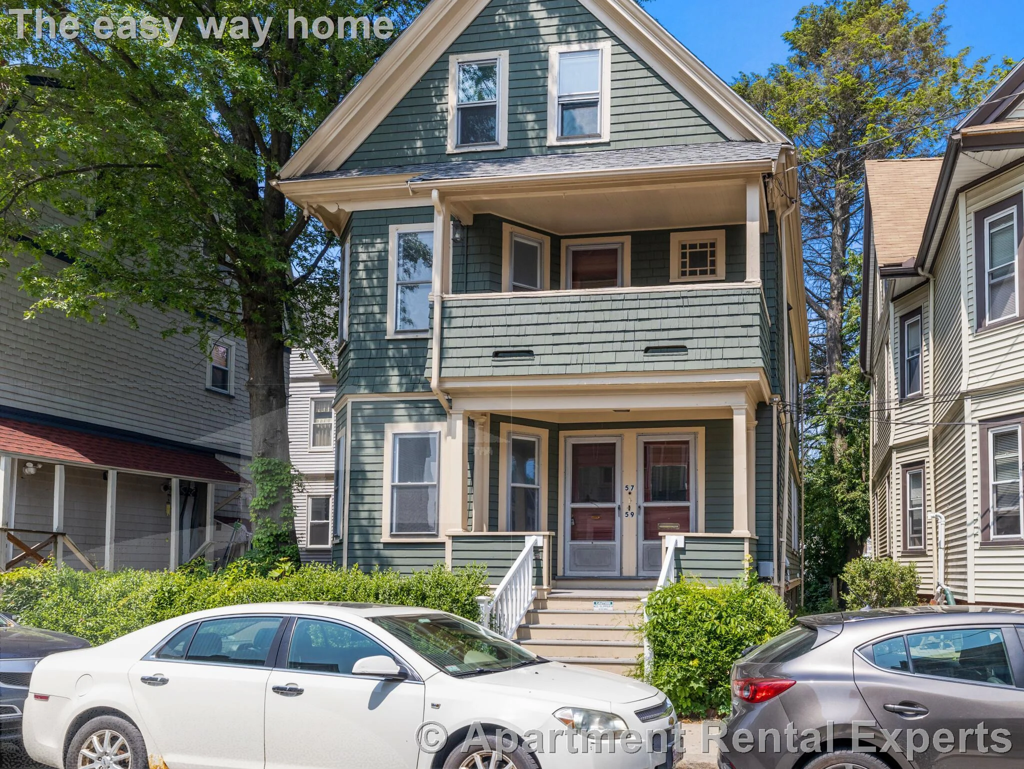 57 Hawthorne St, Davis Square