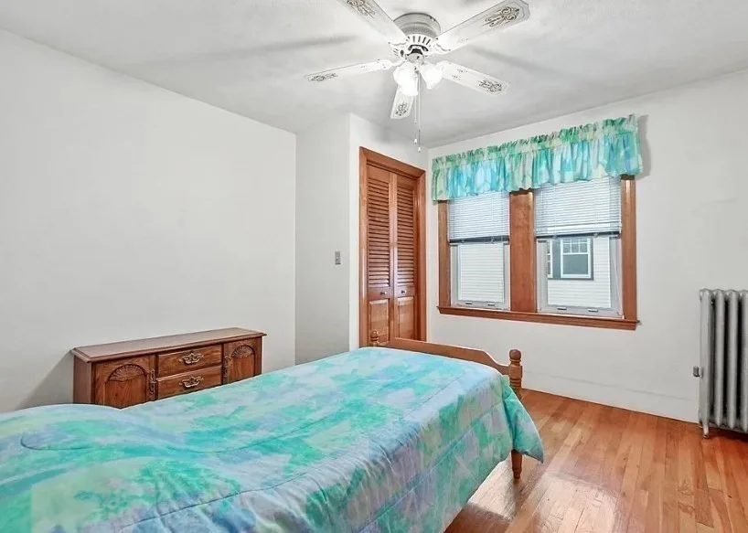 358-360 Arlington St, East Watertown