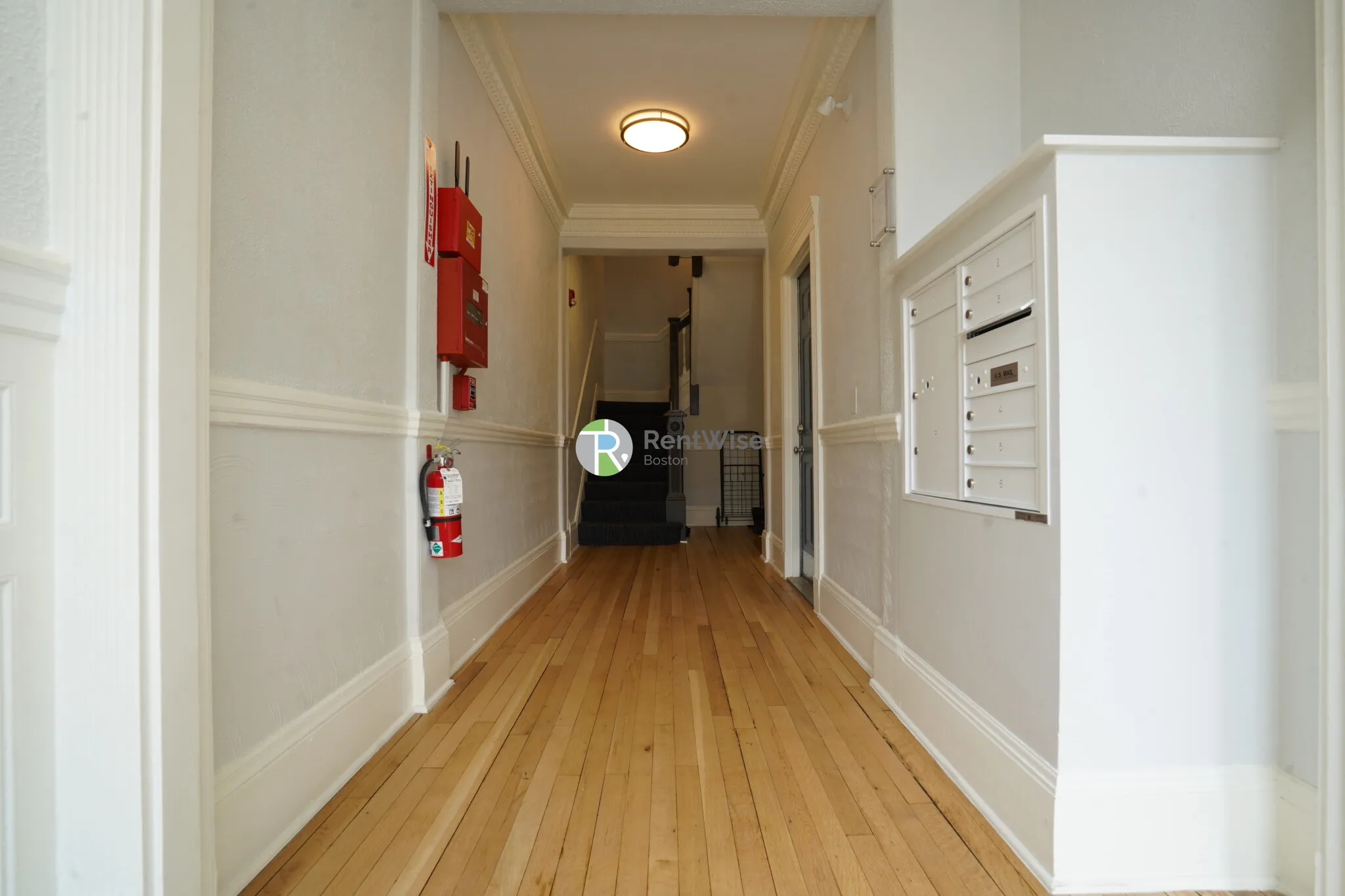 65 Brighton Ave, Allston