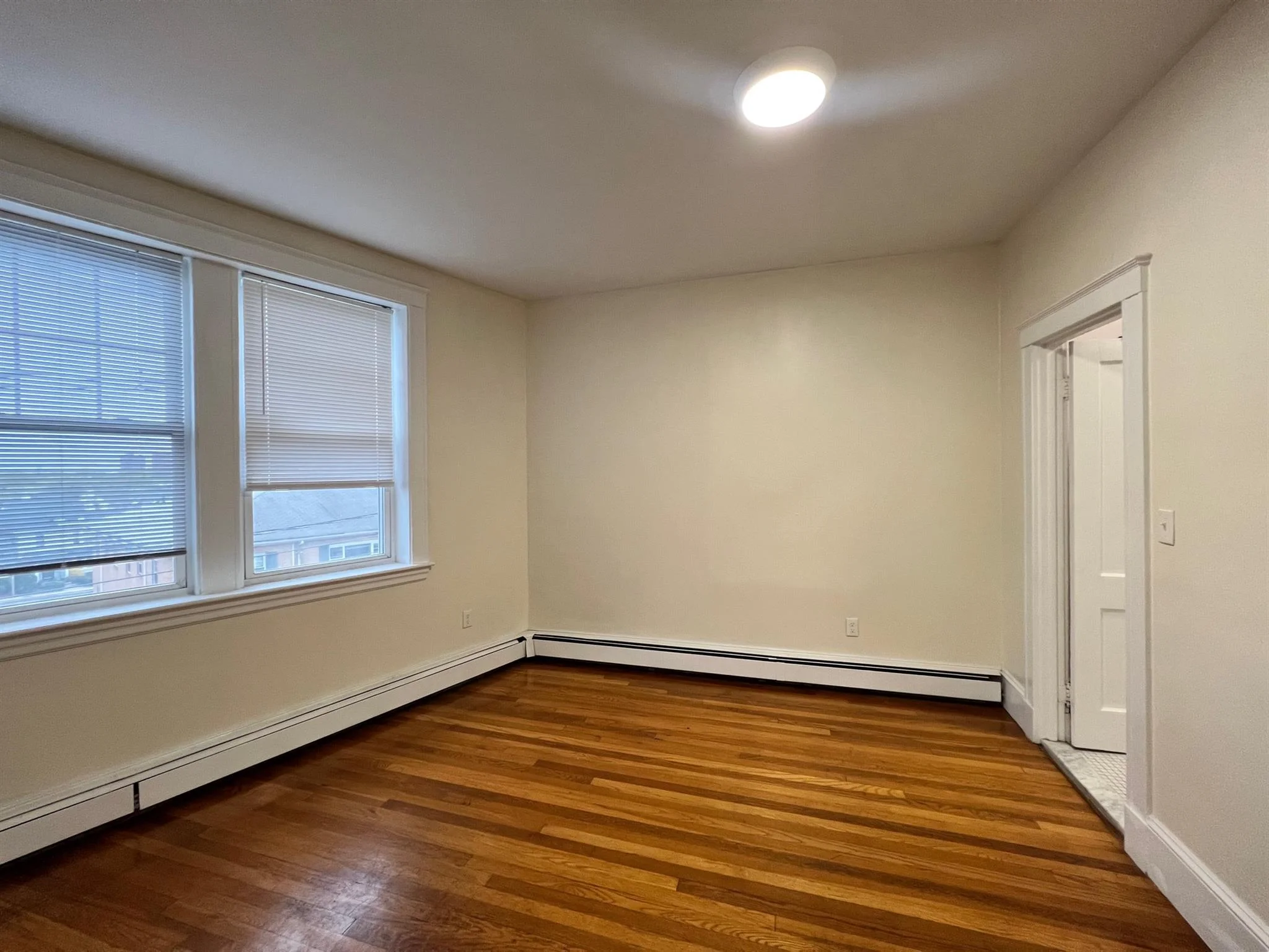 206 Massachusetts Ave, East Arlington