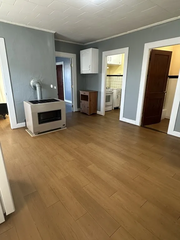 455 Peckham St, Fall River