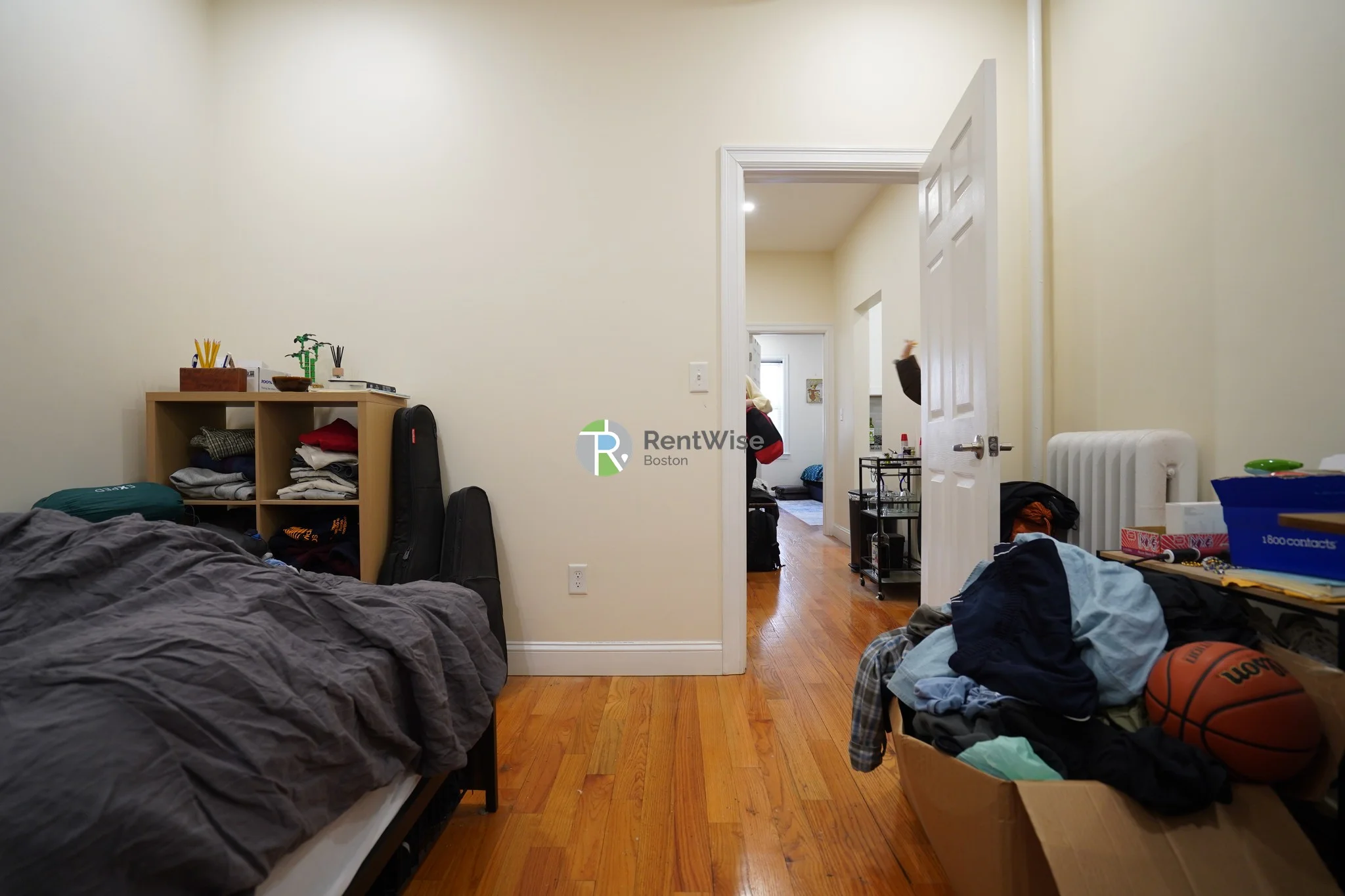 29 Queensberry St, Fenway