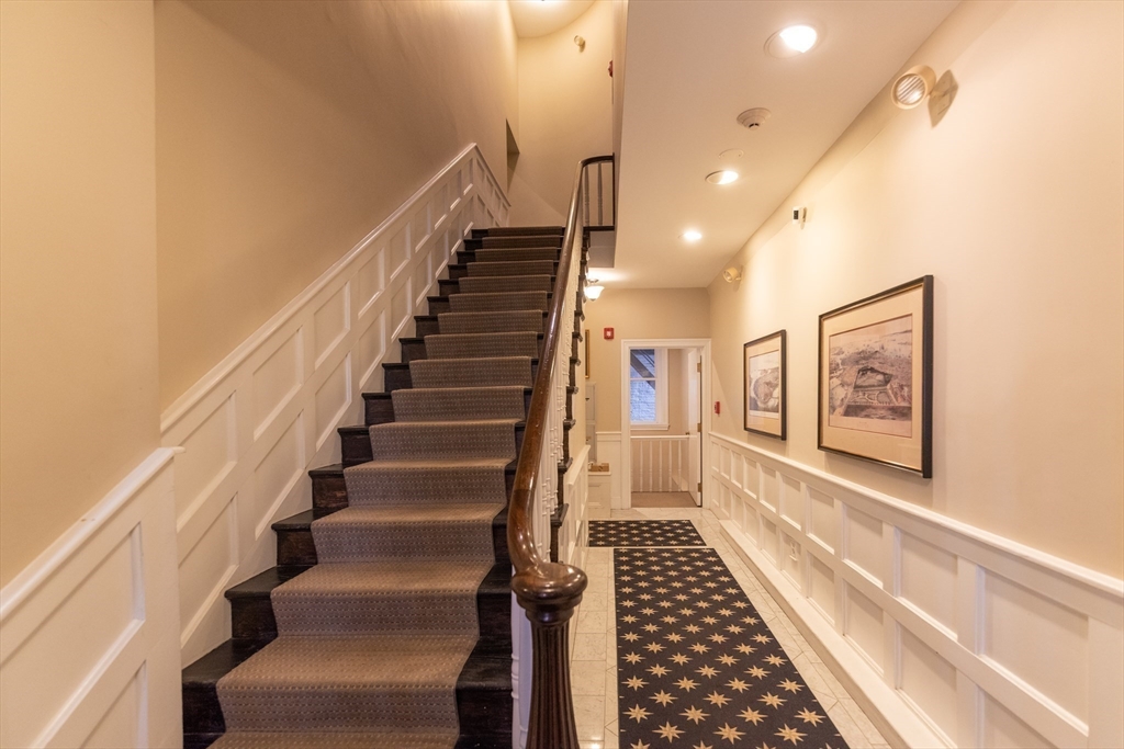 40 Mount Vernon St, Beacon Hill