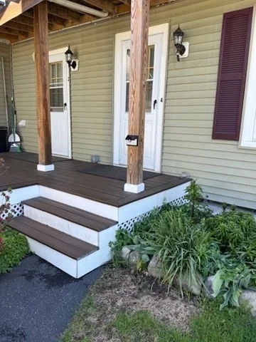 11 Elm St, Ayer