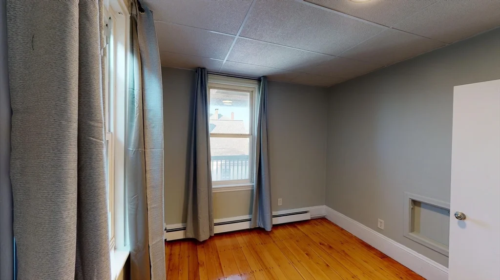 823 Dorchester Ave, Dorchester