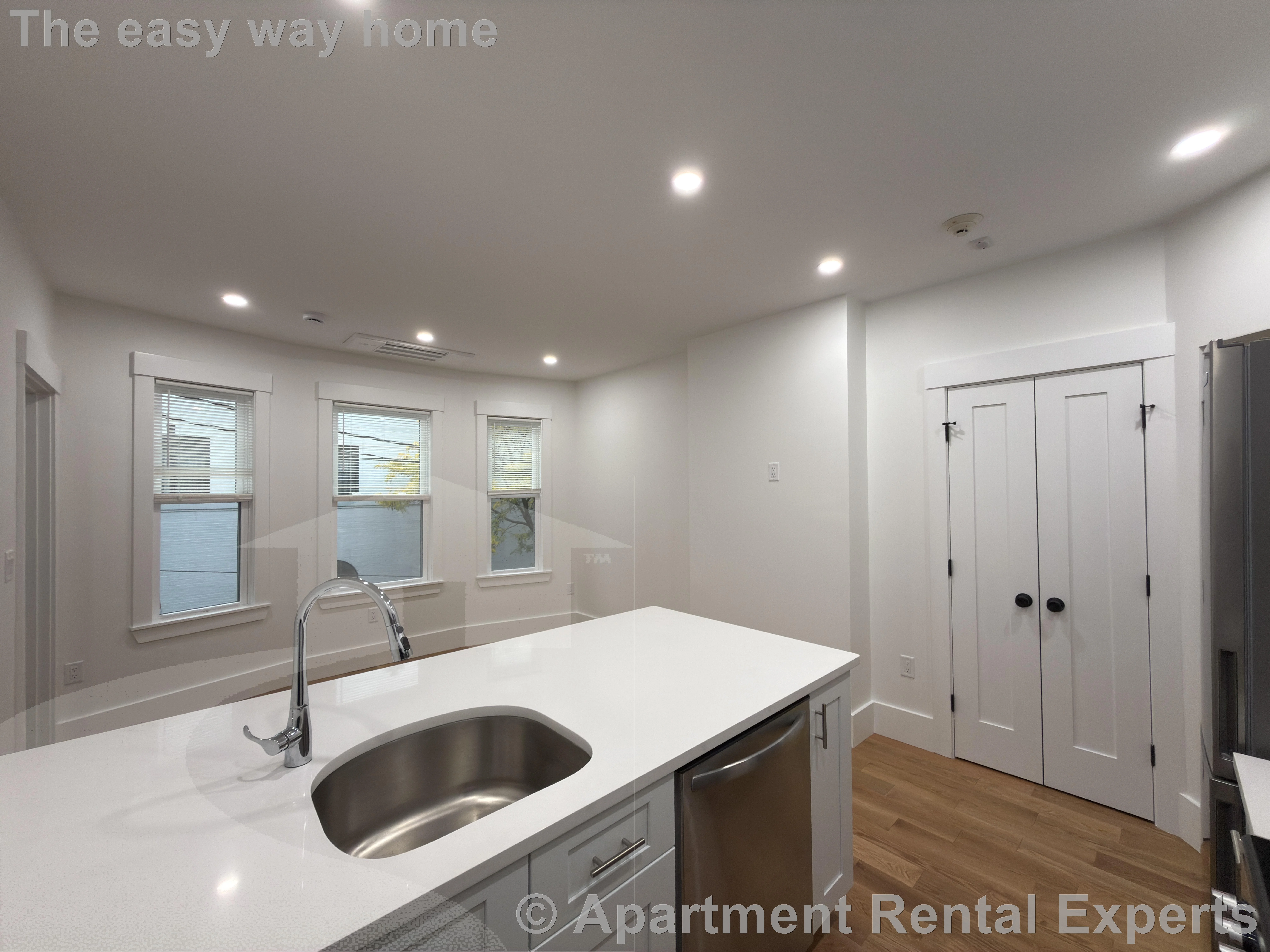 406 Columbia St, Central Square