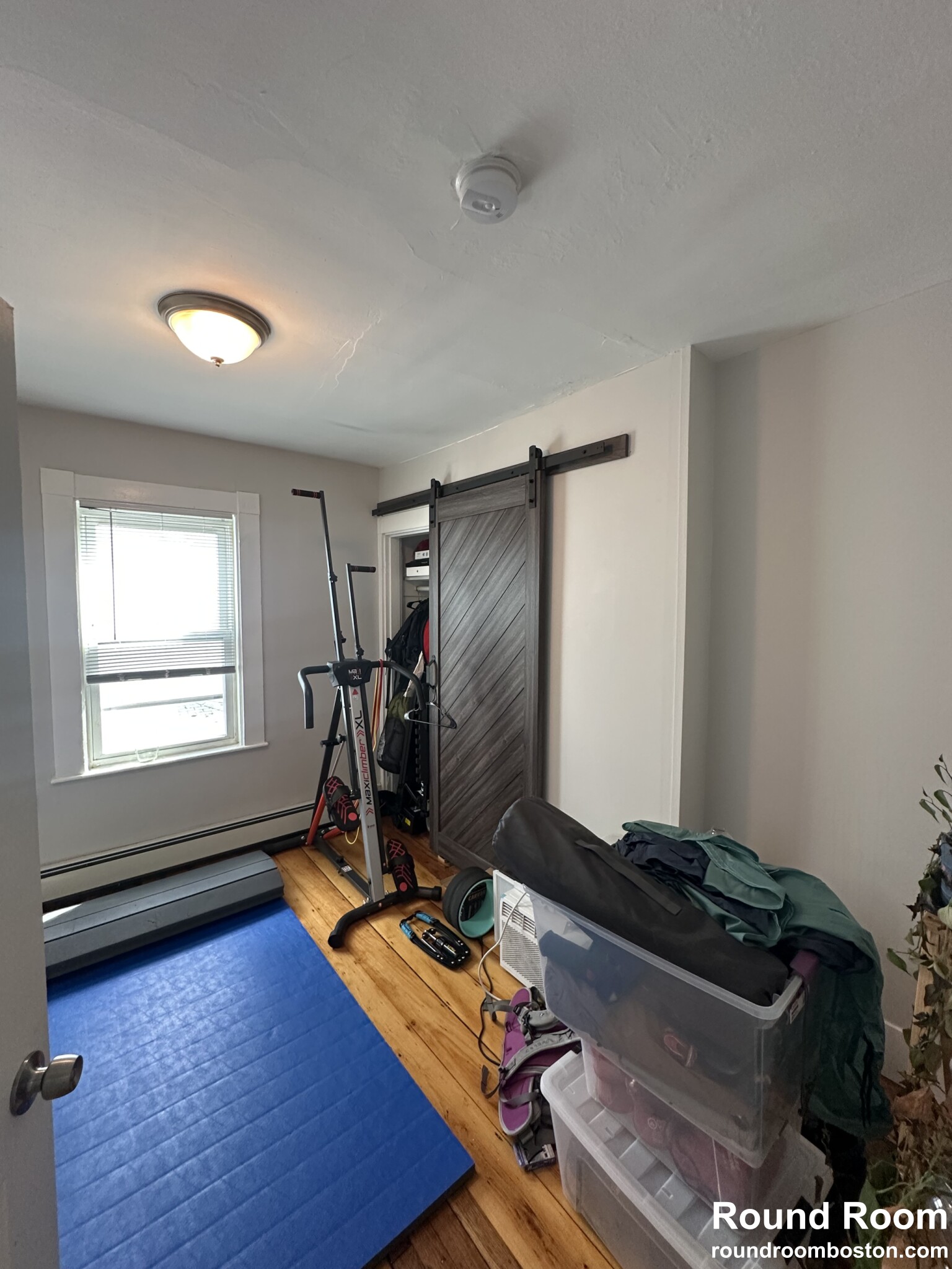 212 California St, Nonantum