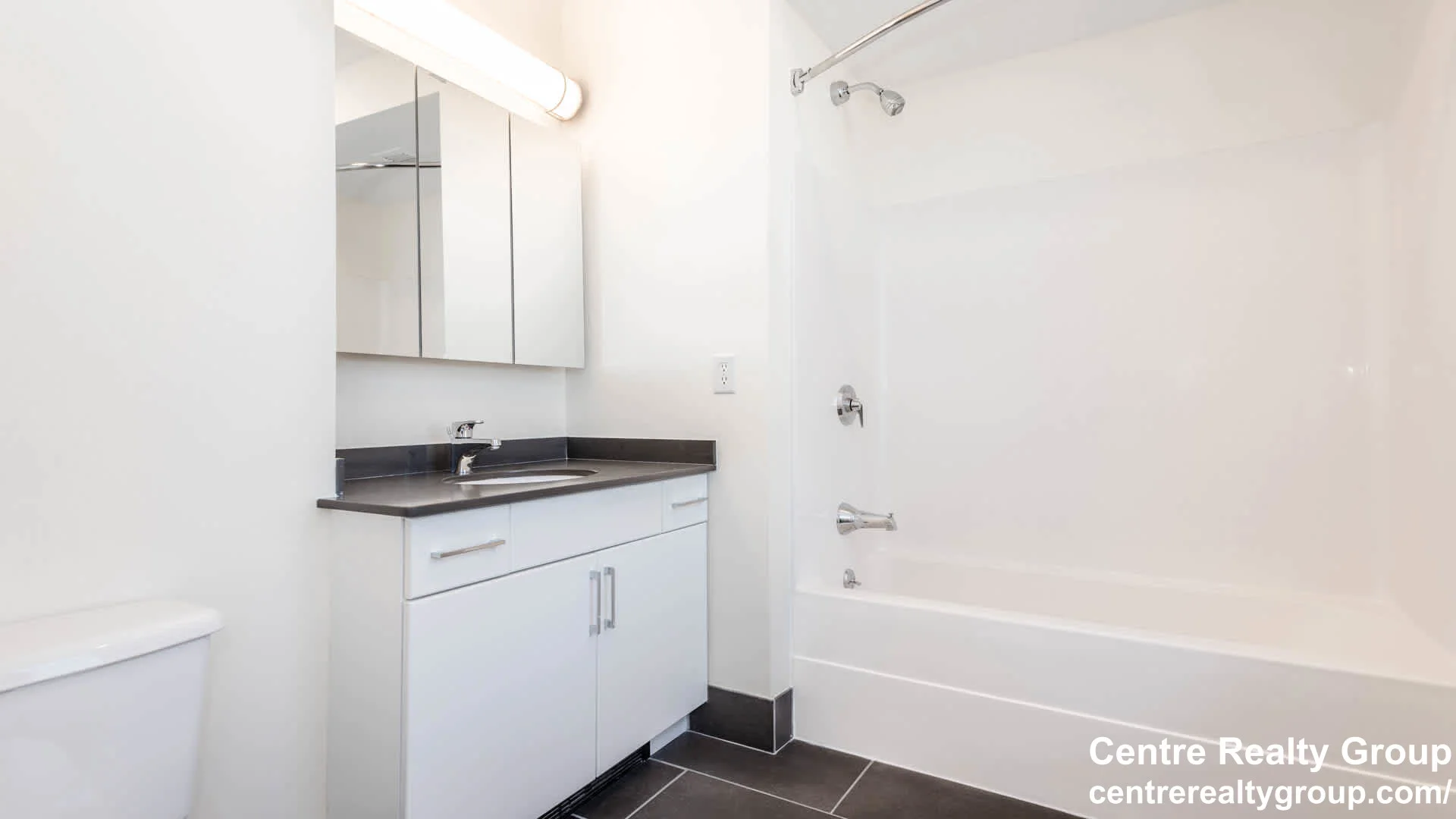 70 Hope Ave, Banks Square