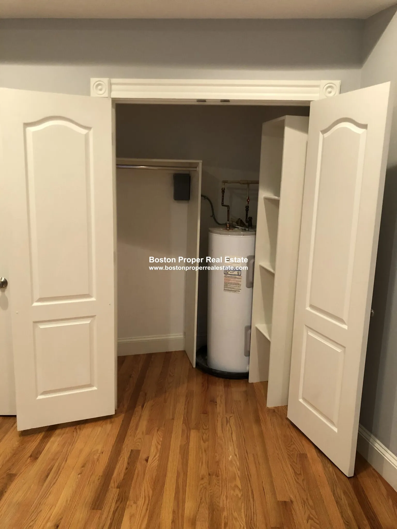 28 Montgomery St, South End