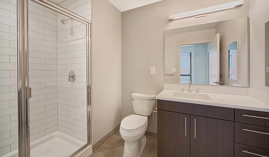 1 Canal St, North End