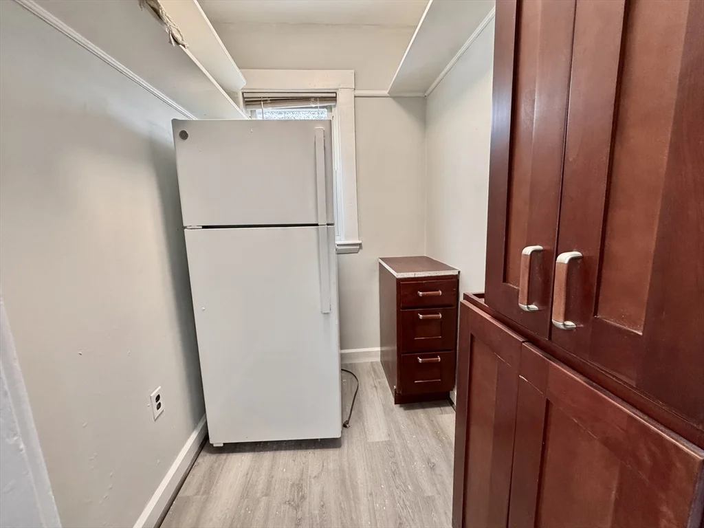 129 Redlands Rd, West Roxbury