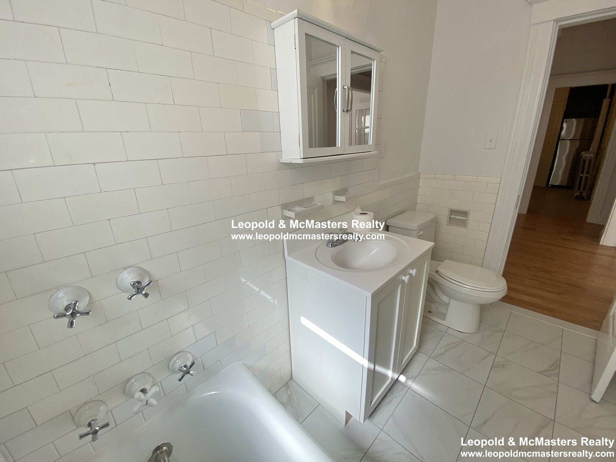 87 Winchester St, North Brookline