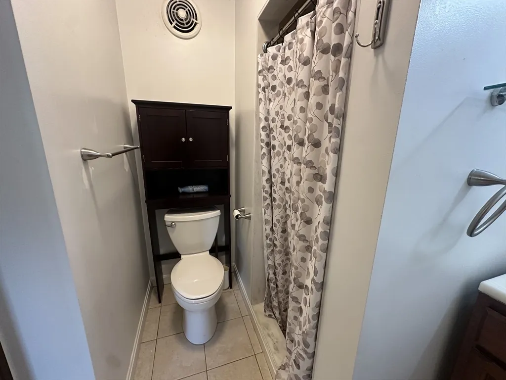 744 East 4th St, South Boston