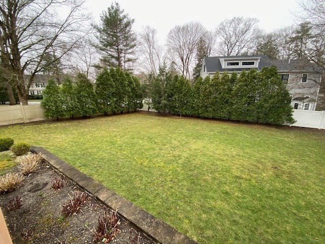 829 Chestnut St, Waban