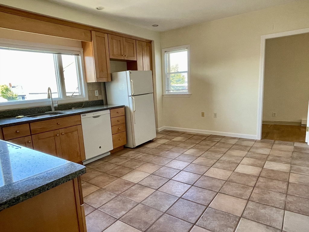 443 Broadway, South Medford