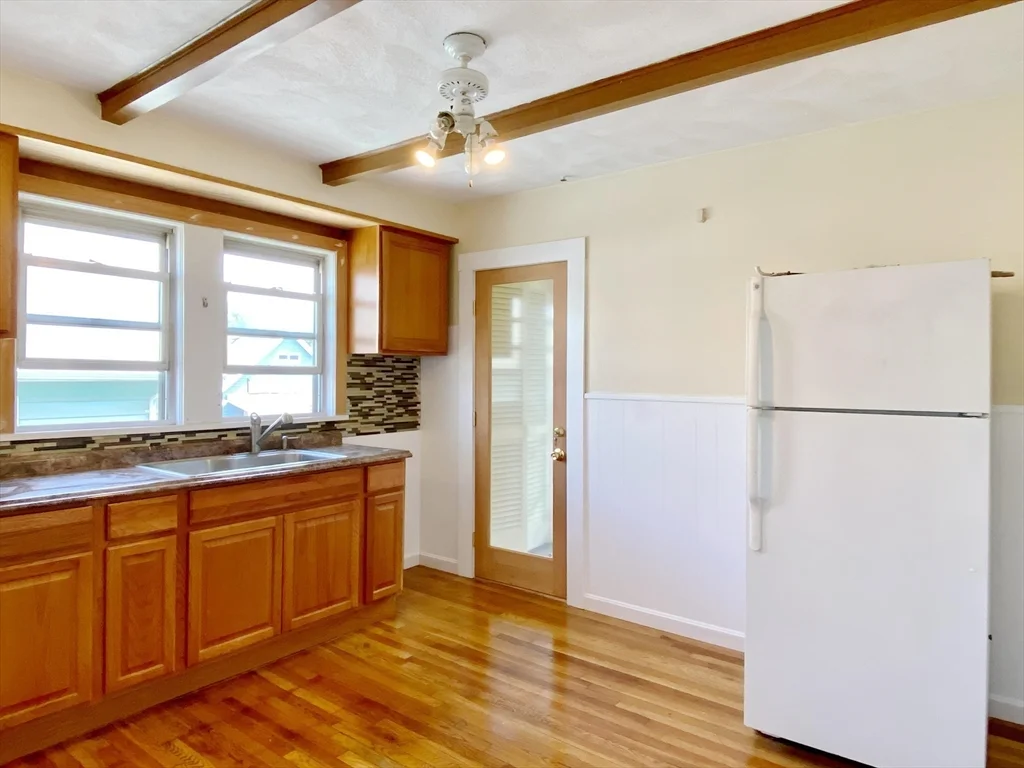 9 Crest Hill Rd, Ten Hills