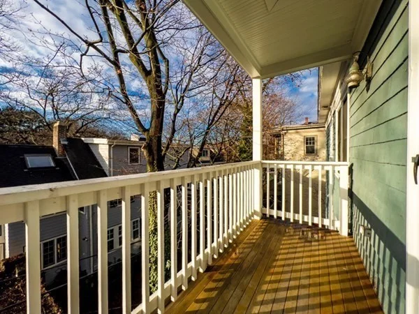 23 Goldsmith St, Jamaica Plain