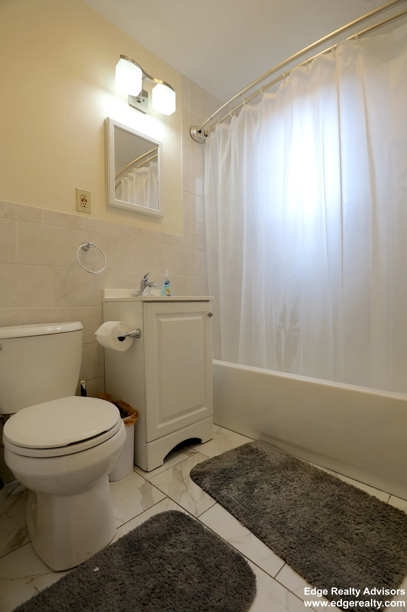 2 Sutherland Rd, Brighton