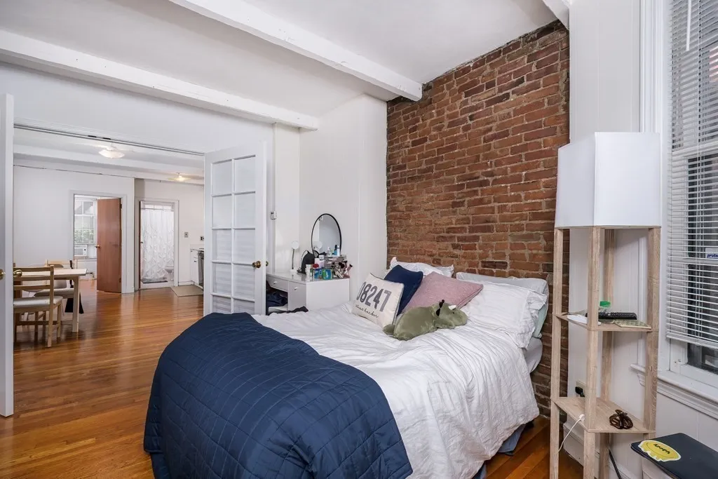 4 Wigglesworth St, Mission Hill