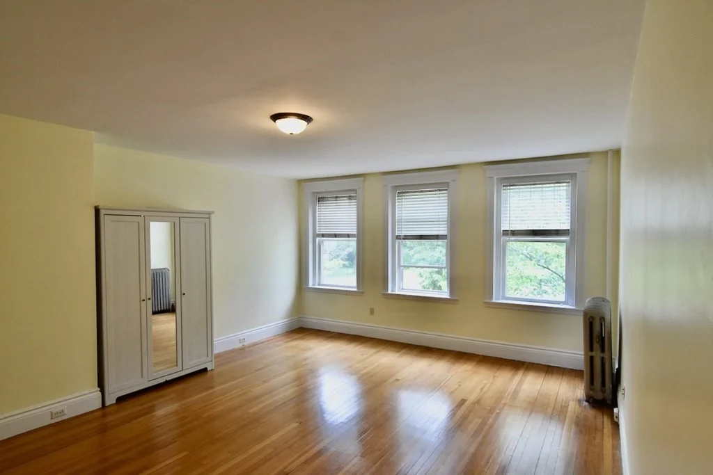 226 Jamaicaway, Jamaica Plain