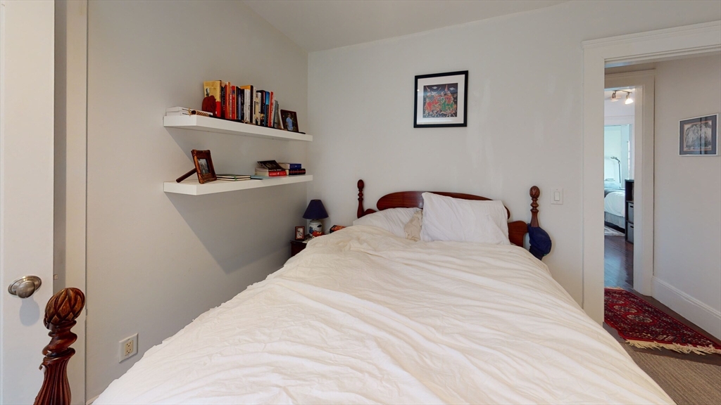 492 Massachusetts Ave, South End