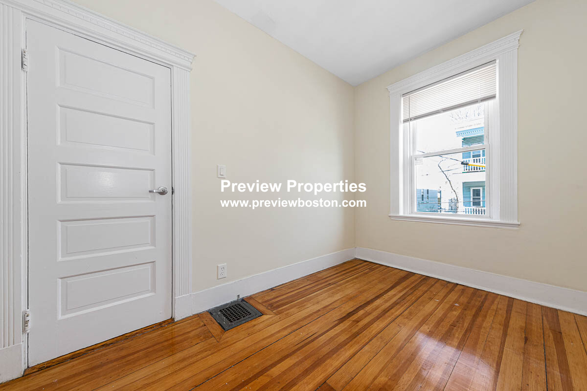 44 Brackett St, Brighton