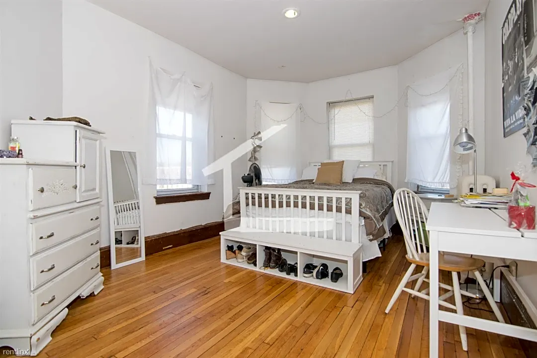 1 bed, 1 bath apartment for rent at 64 Brighton Ave Unit 20, Allston — photo 3 of 3