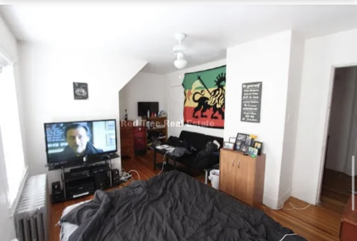 140 Brooks St, Oak Square