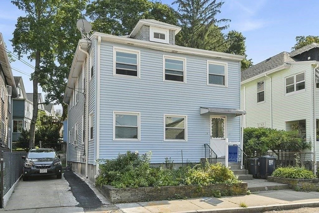 36 Thingvalla, Strawberry Hill