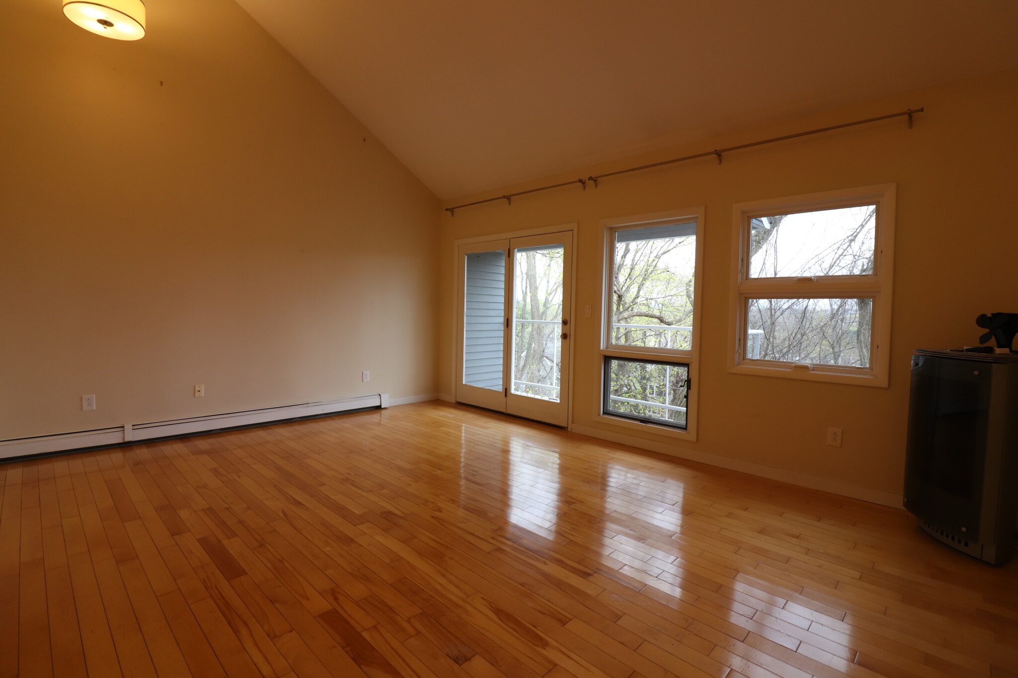 119 Whites Ave, Watertown