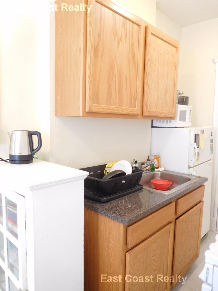 228 Kelton St, Allston