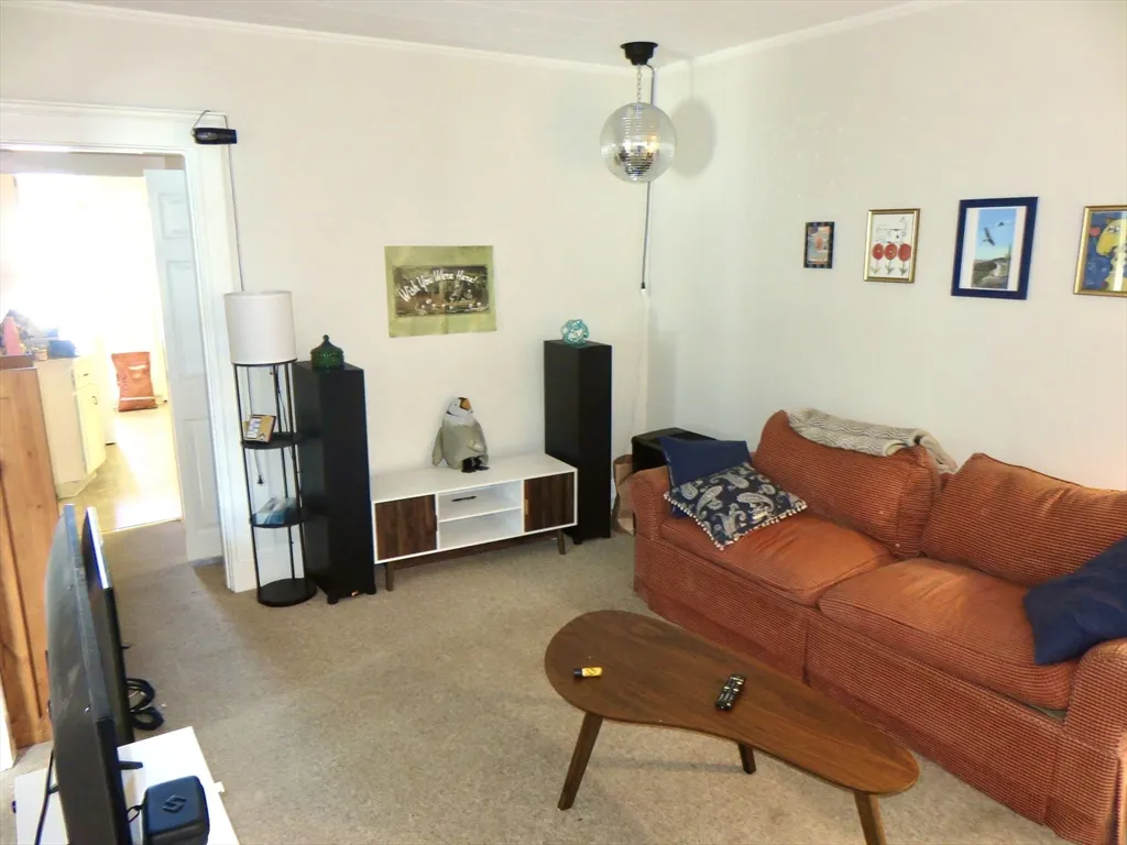 43 Rich St, Banks Square