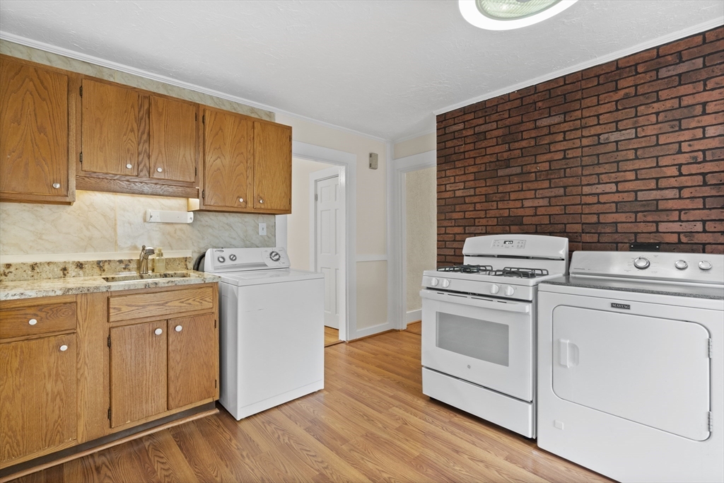 189 Sherman St, North Cambridge