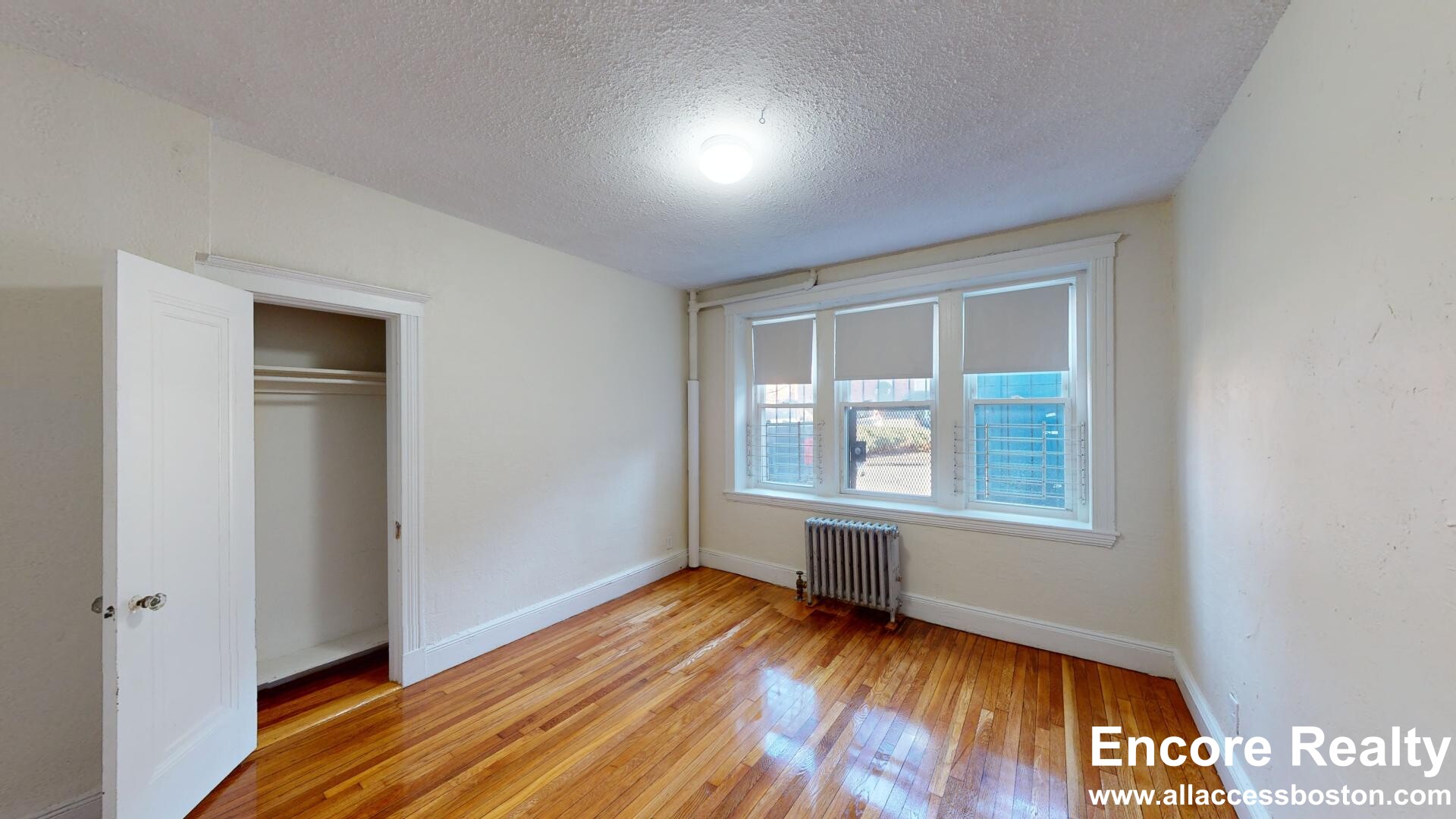 1800 Commonwealth Ave, Brighton