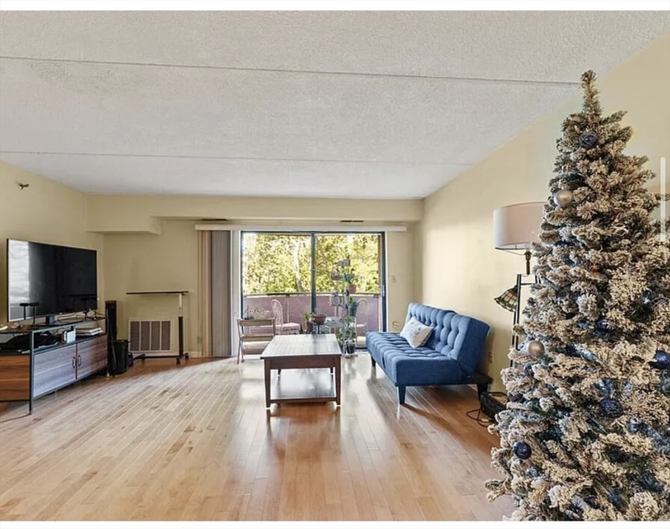 2500 Mystic Valley Pkwy, Medford